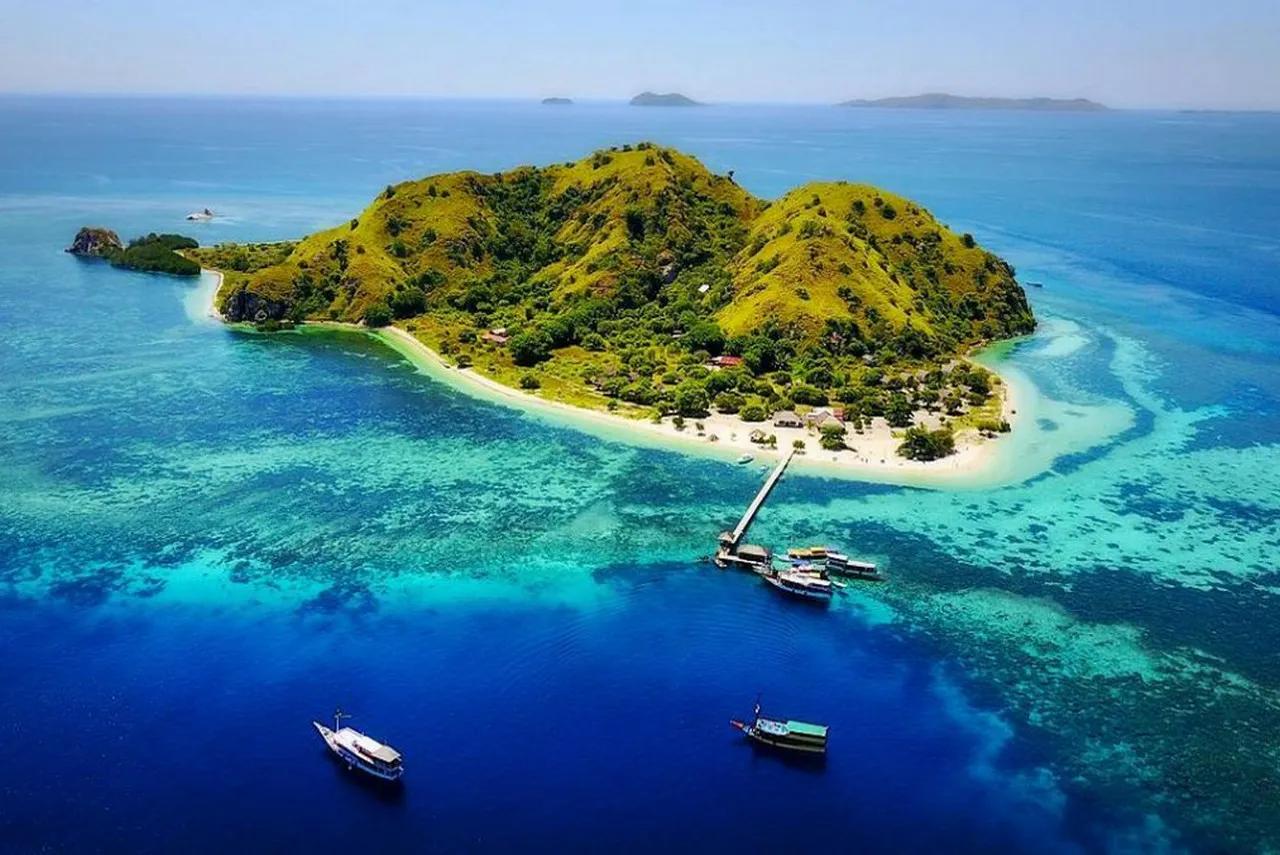 Kanawa Island