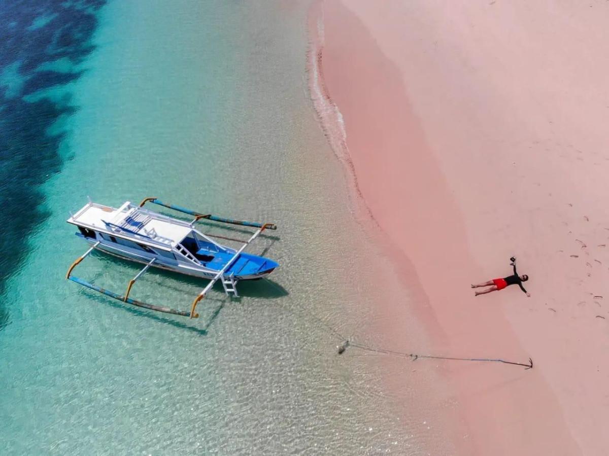 Pink Beach