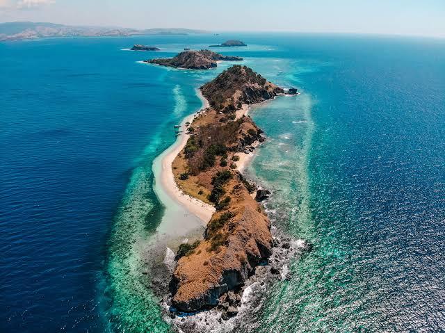 Riung 17 Islands