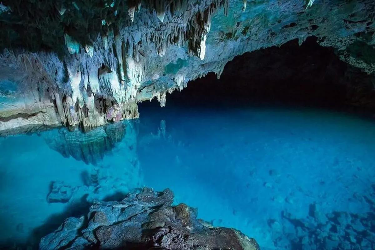 Batu Cermin Cave